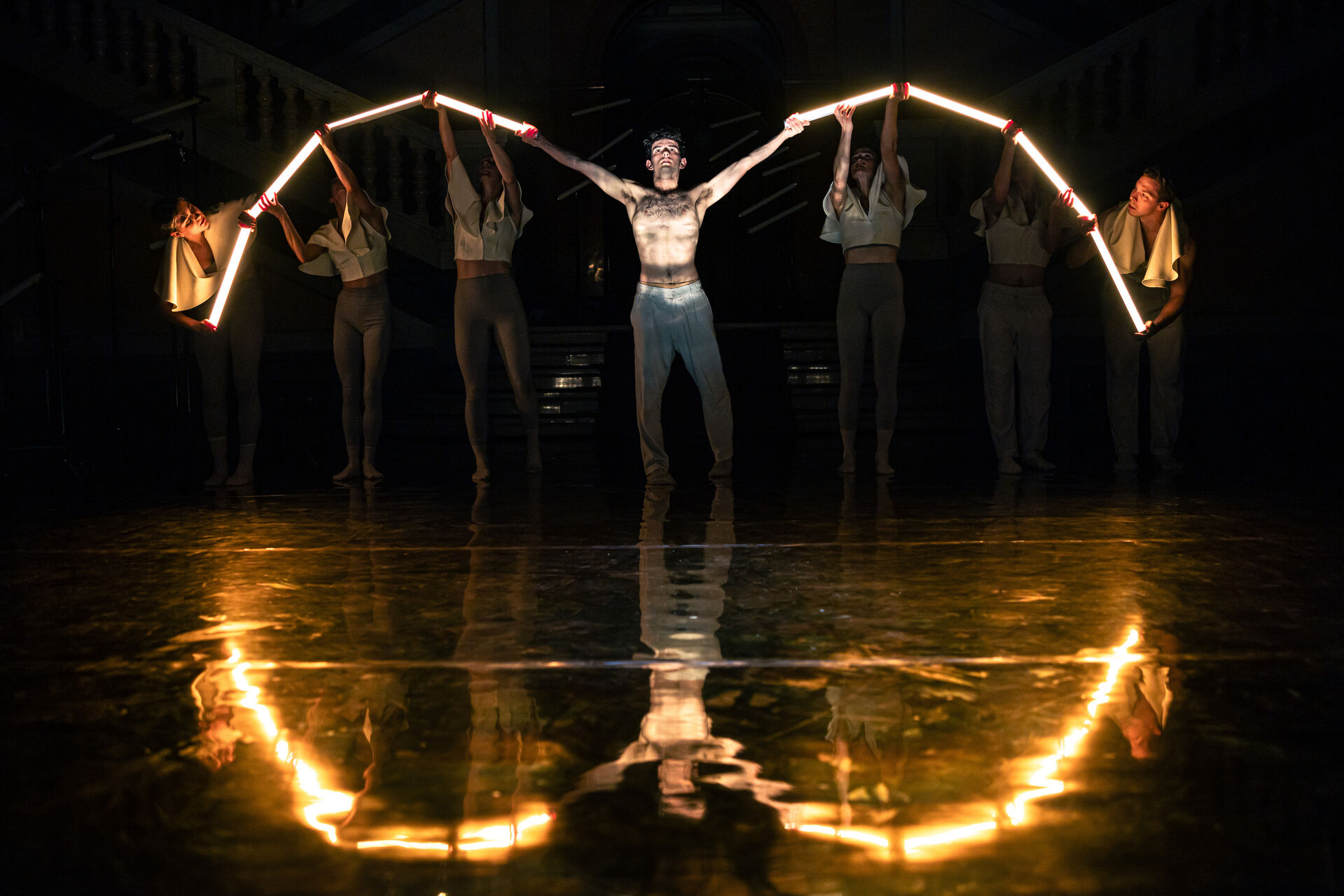 Jonathan Livingston Racek. DEKKADANCERS. Foto: Pavel Hejný.